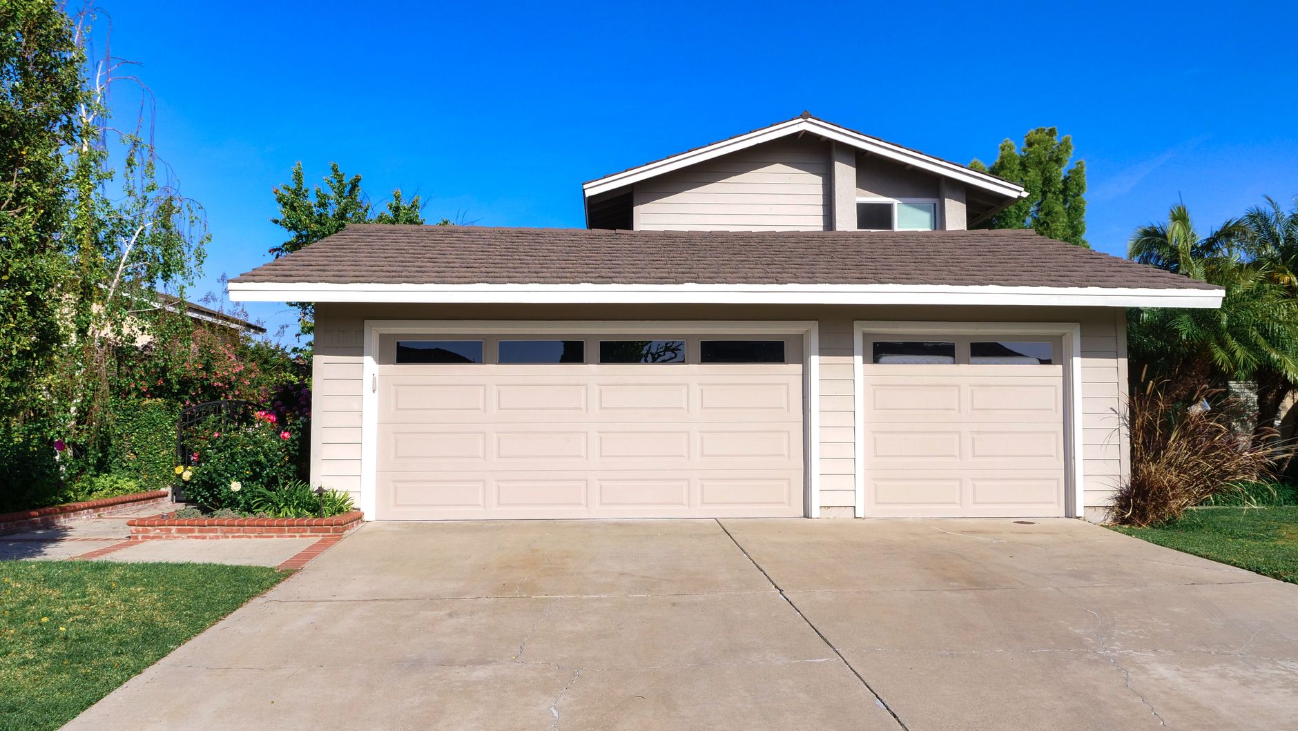 Garage door repair in Hampstead, NC