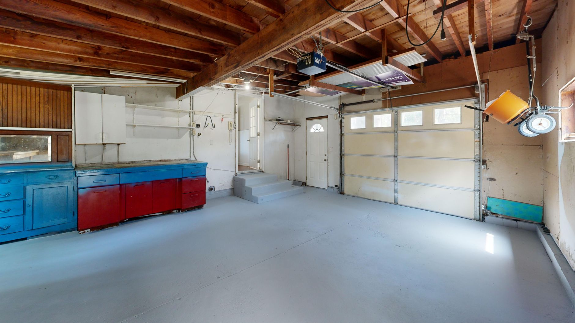 Garage door repair in Burgaw, NC